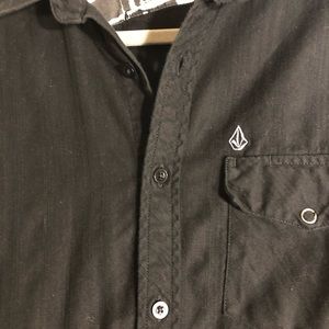 Volcom | Shirts | Volcom Button Down Shirt | Poshmark